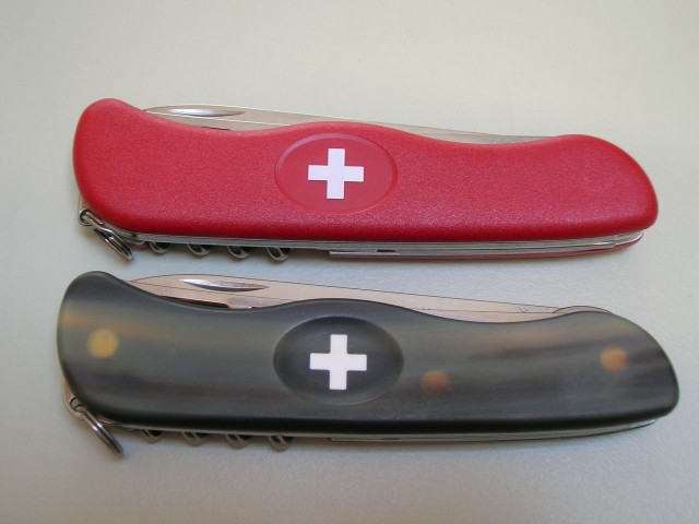 SwissCheeseKnife horn and red