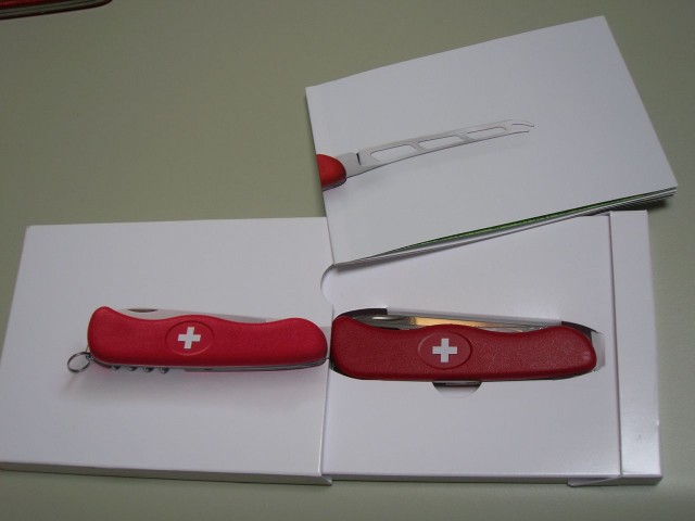 SwissCheeseKnife red box 3