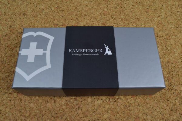 Pioneer grau Ramsperger 2021 box